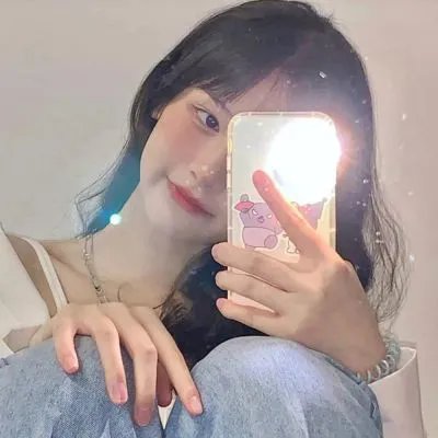 燕子与鹦鹉